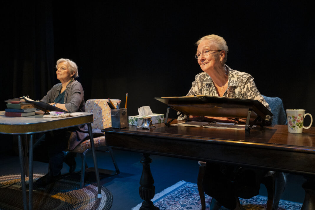 Kathleen Chalfant and Ellen McLaughlin