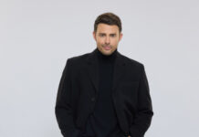 Jonathan Bennett talks about starring in ‘A Keller Christmas Vacation’ on Hallmark Jonathan Bennett