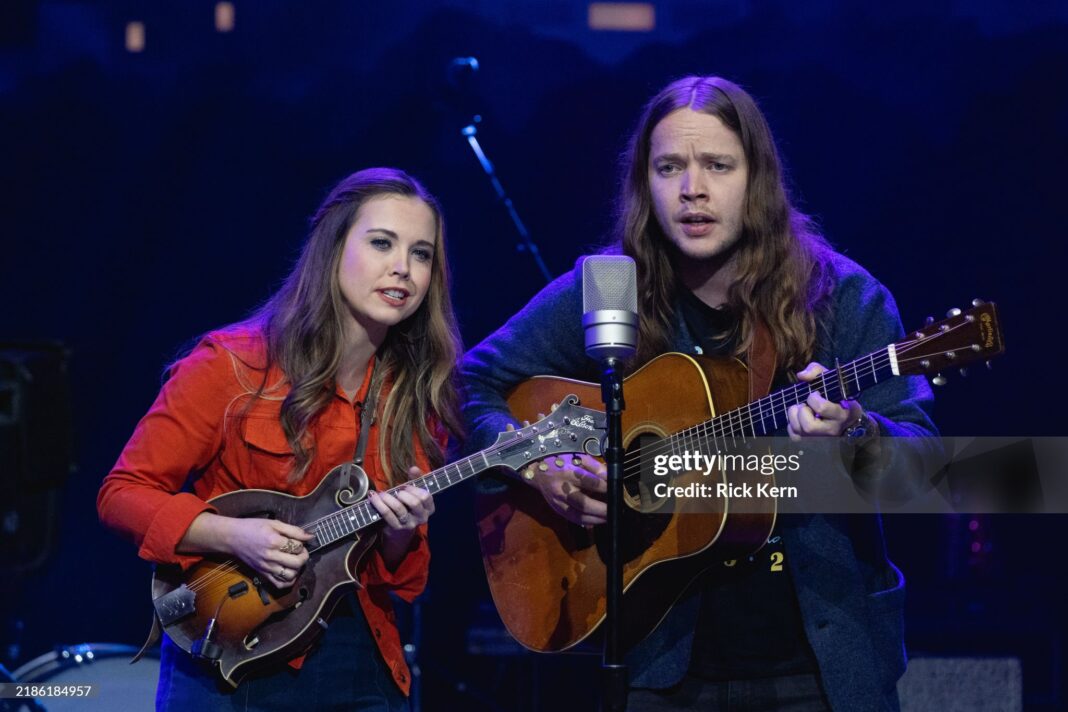 Billy Strings Takes Highway Prayers to Austin's Moody Center Dec 13, 2025 Billy Strings and Sierra Hull performing together onstage at the