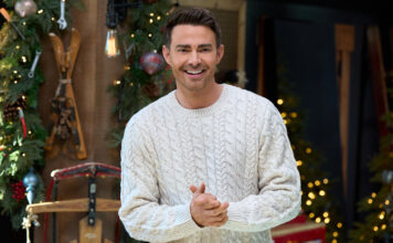 Jonathan Bennett talks about ‘Finding Mr. Christmas’ Season 2 on Hallmark Jonathan Bennett