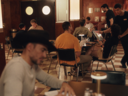 Op-Ed: ‘America’ is an Oscar-worthy ‘Live Action Short,’ featuring powerful performances by Luca Castellani and Cheyenne Jackson Still of Luca Castellani and Cheyenne Jackson in 'America'