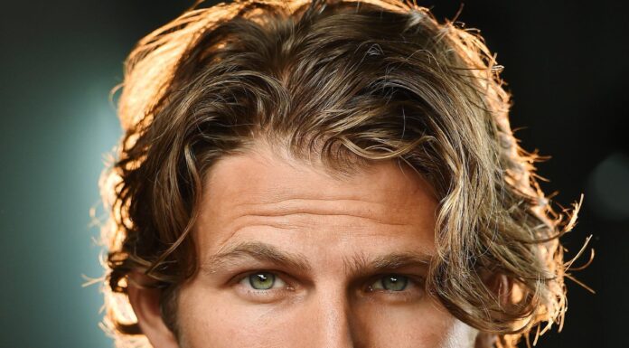 Chatting with actors Travis Van Winkle, Brennan Elliott, Victor Webster, Will Kemp, and Robert Buckley Travis Van Winkle