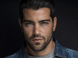 Chatting with Jesse Metcalfe, Brendan Penny, Brant Daugherty, and Brandon Routh at Christmas Con Jesse Metcalfe