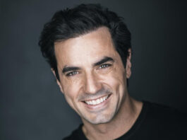 Chatting with actors Antonio Cupo, Stephen Huszar, Daniel Lissing, and Marcus Rosner at Christmas Con Antonio Cupo