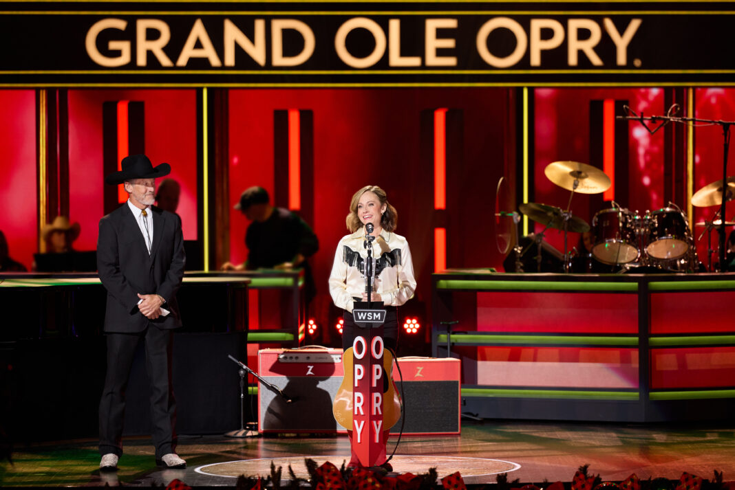 Nikki DeLoach Nikki DeLoach