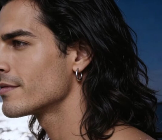 Review: Dimitris Miller releases captivating song and music video for ‘The Time glass’ Dimitris Miller