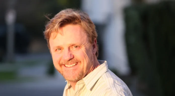 ASL interpreter Bill Pugin releases ‘Fly on the Wall’ book Bill Pugin.