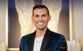 Psychic Medium Matt Fraser explains that Valentine’s Day is everywhere Matt Fraser