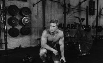 Australian firefighter Jimmy Morris raises awareness on men’s mental health Australian firefighter Jimmy Morris