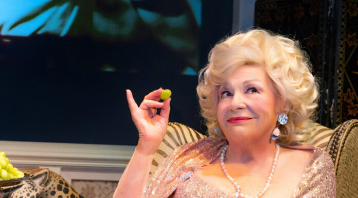 Renée Taylor to perform ‘My Life on a Diet’ one-woman show in Palm Springs, California Renée Taylor