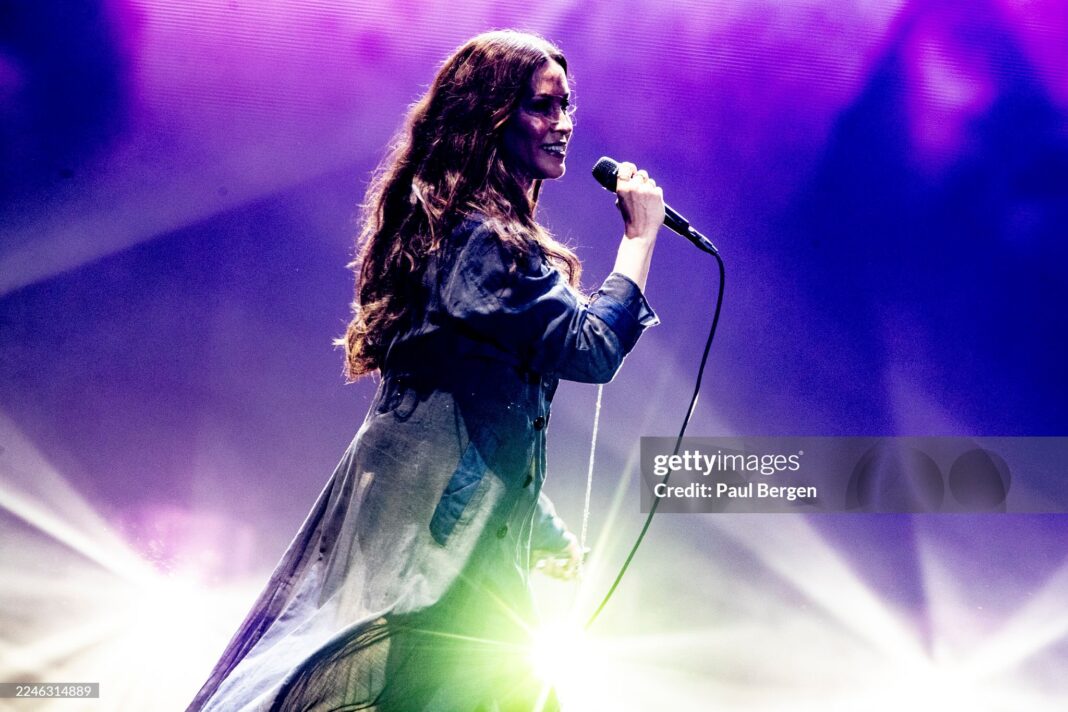 AMSTERDAM, NETHERLANDS - JUNE 25: Alanis Morissette performs live on stage at Ziggo Dome on June 26, 2025 in Amsterdam, Netherlands. (Photo by Paul Bergen/Redferns)