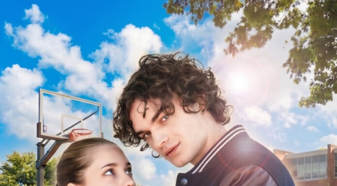 Review: Jake Lively and Cassandra Crotzer star in a new Vigloo vertical drama Jake Lively and Cassandra Crotzer in a new Vigloo vertical drama
