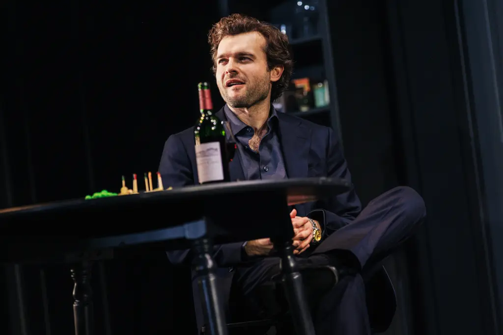 Alden Ehrenreich in 'Becky Shaw' on Broadway Alden Ehrenreich in 'Becky Shaw' on Broadway