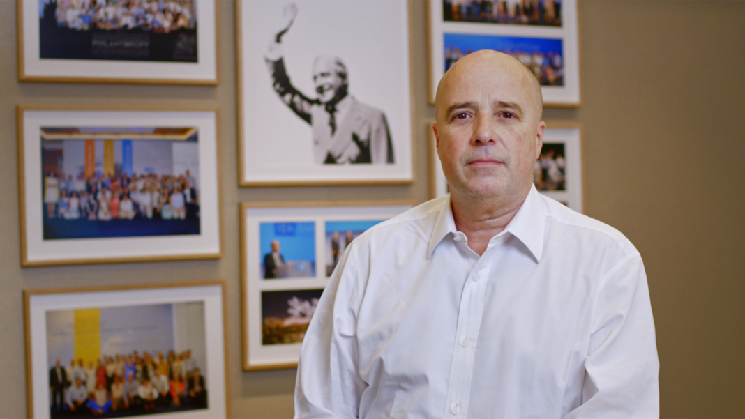 Andreas C. Dracopoulos Andreas C. Dracopoulos