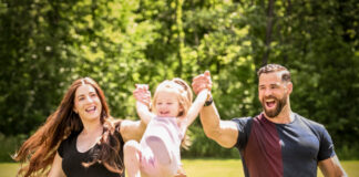 Jake Schum of ‘Finding Mr. Christmas’ discusses the importance of Father’s Day Jake Schum and family