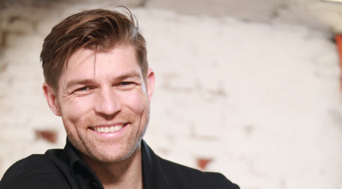 Liam McIntyre discusses starring in the Great American Family film ‘Meet Me in the Margins’ Liam McIntyre