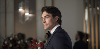 Peter Porte discusses starring in ‘The Love Heist’ on Hallmark Peter Porte in 'The Love Heist'