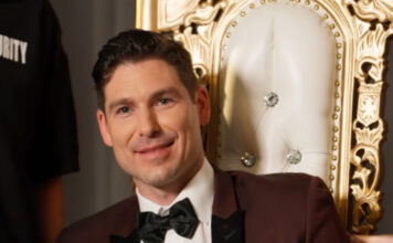 Robbie Silverman talks about starring in vertical dramas Robbie Silverman in 'Step Aside, I'm the King of Capital'