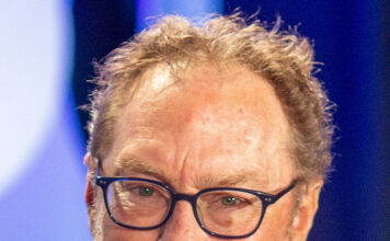 Stephen Root discusses starring in the new film ‘The Long Haul’ Stephen Root