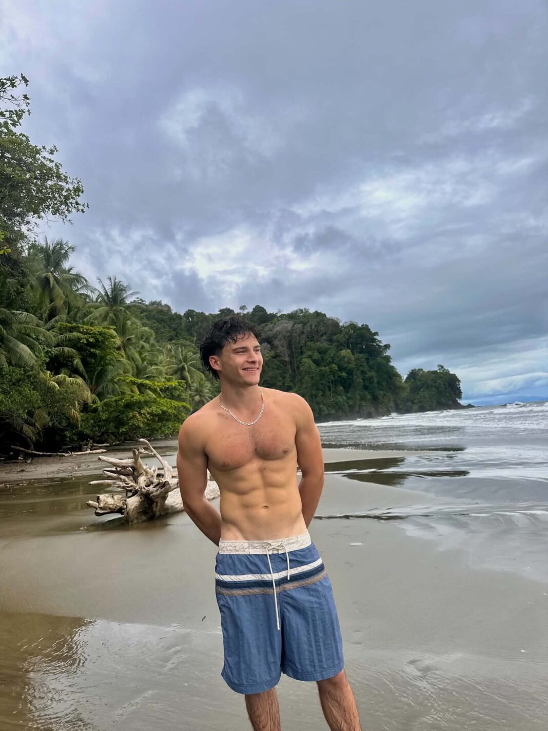 Lucas Oprescu Lucas Oprescu
