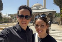 Seven years ago, Sam Goodwin was taken hostage in Syria… this year, he returned with his pregnant wife Sam Goodwin and Natasha