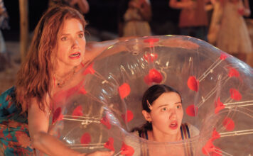Review: Sophia Bush, Violet McGraw, Jerry O’Connell, and Tim Rozon charm in new Tubi film Sophia Bush and Violet McGraw in 'Summer's Last Resort'