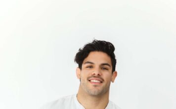 Chatting with Bruno Nicoletti: MMA fighter and CEO of Hummingbird Bruno Nicoletti