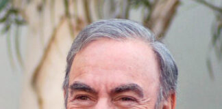 Op-Ed: Neil Diamond is the ‘heart and soul’ of American songwriting Neil Diamond