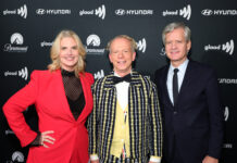 Chatting with Sarah Kate Ellis, Bruce Cohen, and Ross Mathews at New York’s GLAAD GALA Sarah Kate Ellis, President & CEO, GLAAD, Bruce Cohen, and Brad Hoylman-Sigal attend the GLAAD New York Gala