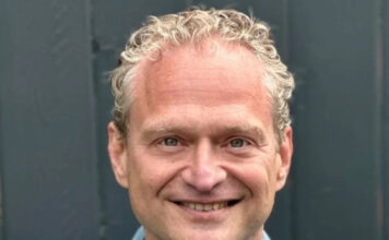 Emmy winner David Javerbaum talks about ‘The Dog Show’ David Javerbaum